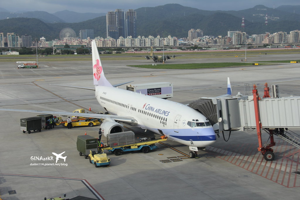 【2024金浦機場攻略】金浦國際機場到首爾市區交通、出入境、退稅教學、N26夜間巴士/公車 @GINA環球旅行生活
