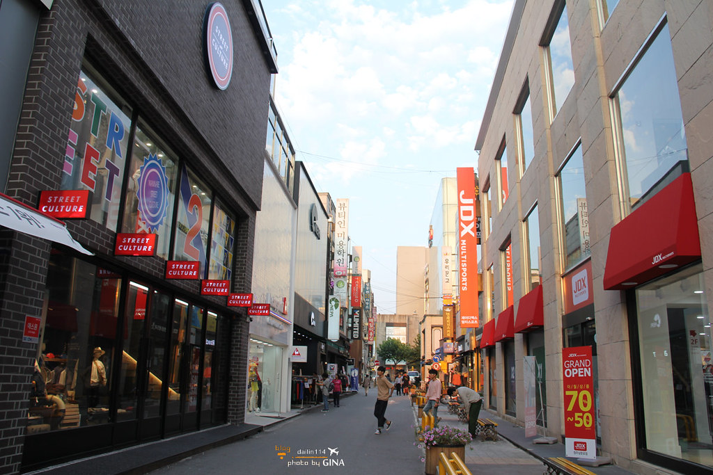 【2024清州購物】城內路景點-城安街 最繁華的年輕人街道，來去逛街採買囉！ @GINA環球旅行生活