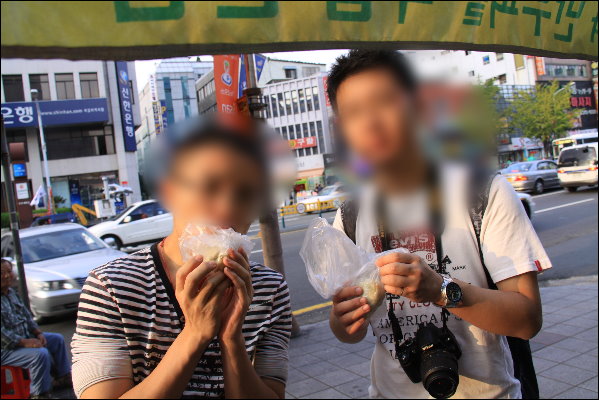 【釜山自由行】路邊美食之蒸餃（왕만두） @GINA環球旅行生活
