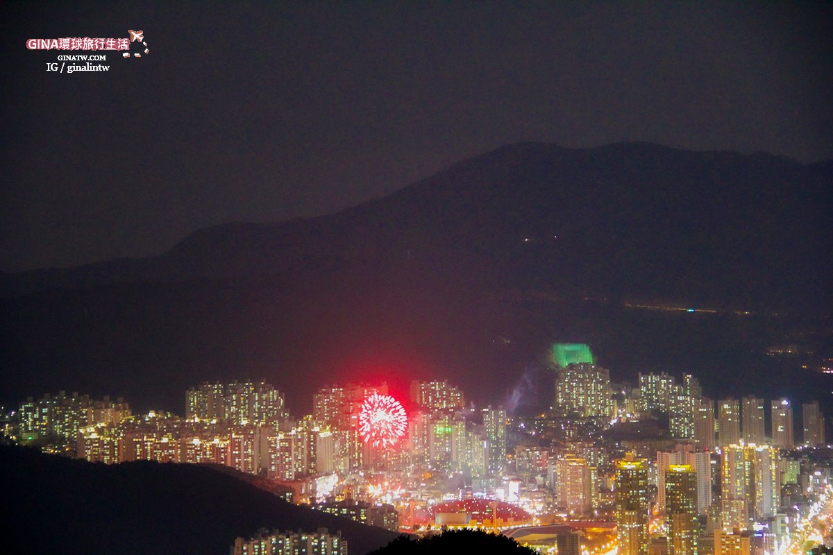 【2023釜山夜景】荒嶺山夜景交通、荒嶺山展望台櫻花路、包車攝影夜遊 @GINA環球旅行生活