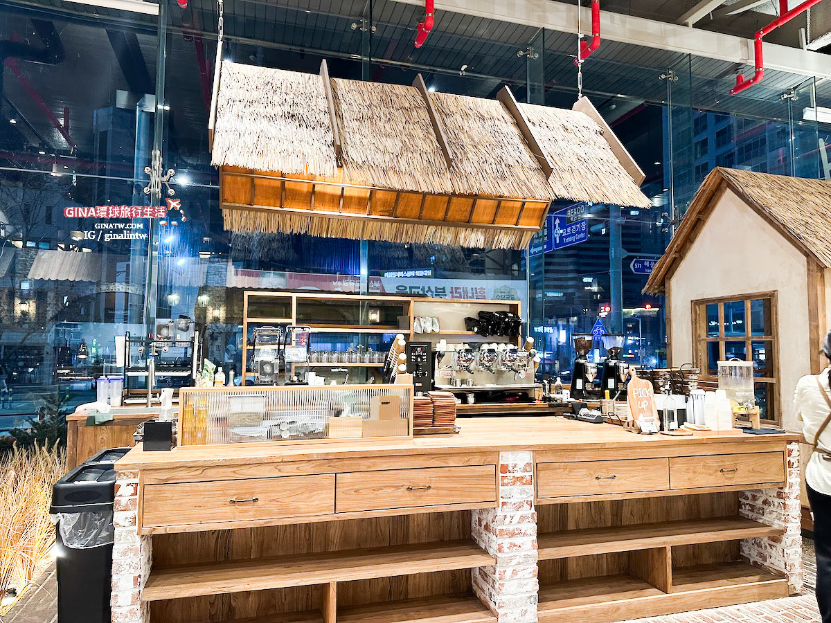 【海雲台咖啡廳2025】海雲台釜山呆萌吐司Standard Bread 首爾聖水洞最近很火麵包店釜山也吃的到！ @GINA環球旅行生活