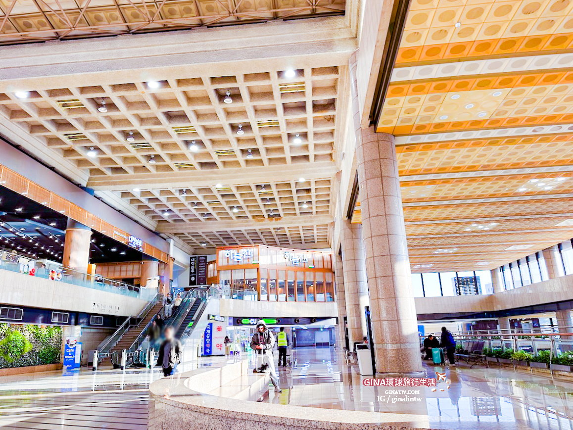 【金浦機場攻略2025】金浦國際機場到首爾市區交通、出入境、退稅教學、N26夜間巴士/公車 @GINA環球旅行生活
