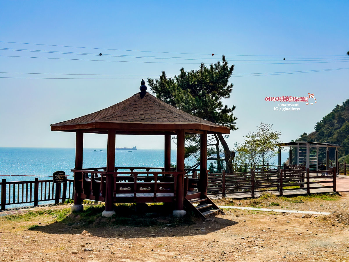 【釜山海景咖啡廳2025】 THRILL ON THE MUG影島咖啡廳菜單、太宗台高空滑索、交通方式 @GINA環球旅行生活