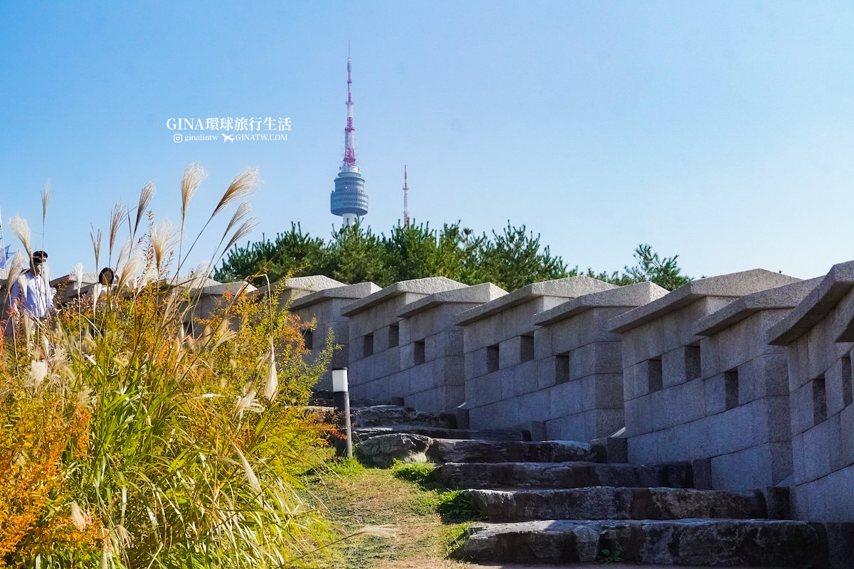 【首爾必去景點2025】南山首爾塔 白凡廣場公園 秋天超美！白凡廣場公園交通及地址 @GINA環球旅行生活