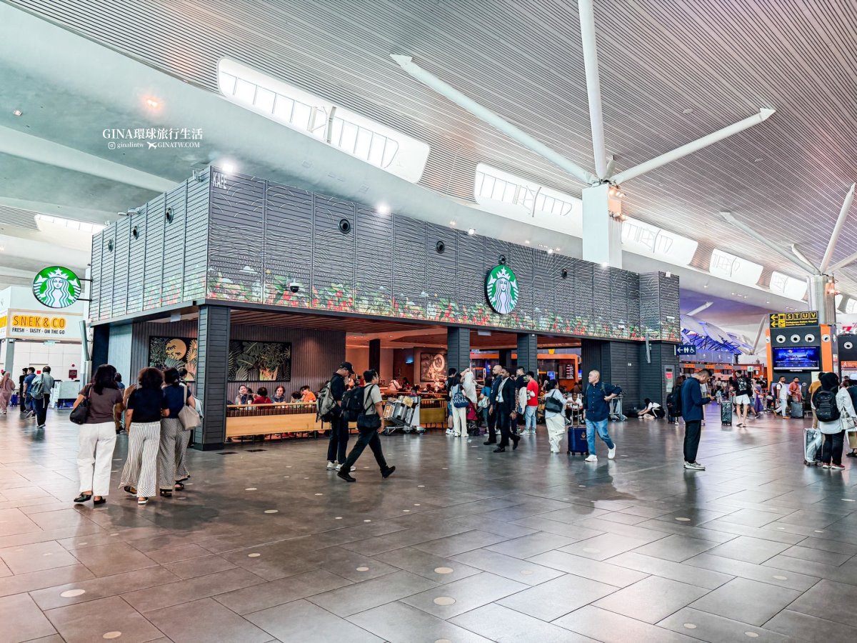 【吉隆坡機場】馬來西亞吉隆坡機場交通、吉隆坡機場快線價格KLIA Ekspres train、吉隆坡換匯、吉隆坡機場計程車、吉隆坡機場美食、霸王茶姬、POTATO CORNER薯條 @GINA環球旅行生活 【吉隆坡機場】馬來西亞吉隆坡機場交通、吉隆坡機場快線價格KLIA Ekspres train、吉隆坡換匯、吉隆坡機場計程車、吉隆坡機場美食、霸王茶姬、POTATO CORNER薯條 @GINA環球旅行生活