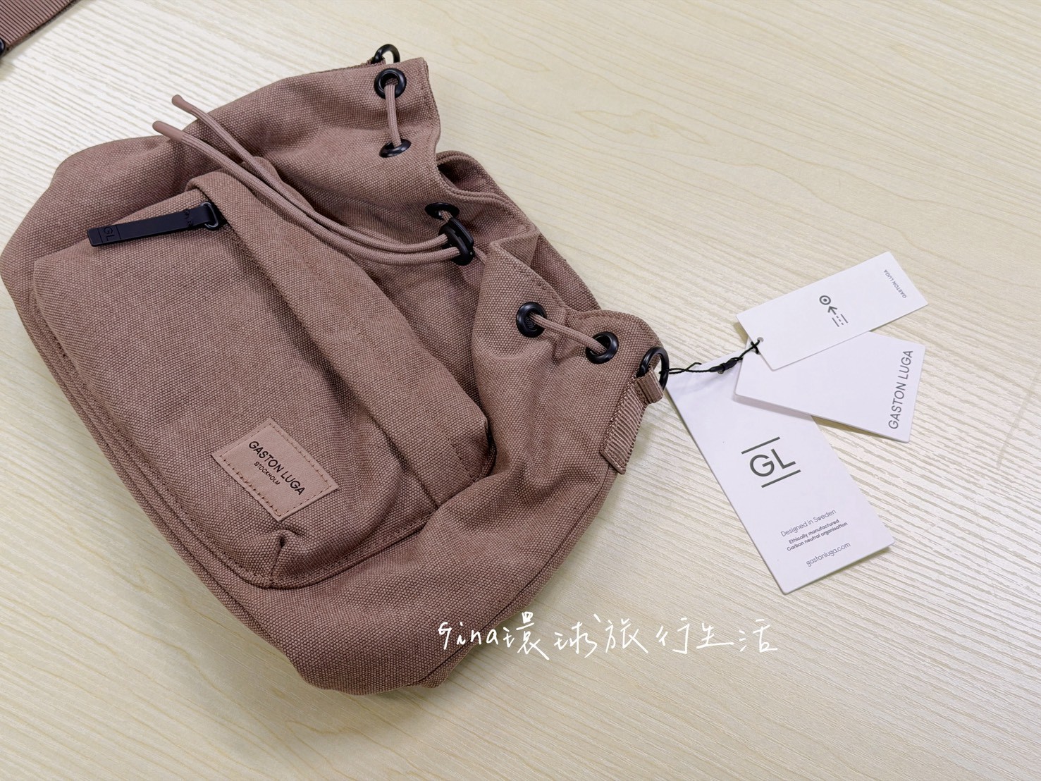【GASTON LUGA包包優惠折扣碼】瑞典斯德哥爾摩背包品牌 Spläsh Bucket Crossbody水桶包、手機防水袋 玩水必備! @GINA環球旅行生活 【GASTON LUGA包包優惠折扣碼】瑞典斯德哥爾摩背包品牌 Spläsh Bucket Crossbody水桶包、手機防水袋 玩水必備! @GINA環球旅行生活
