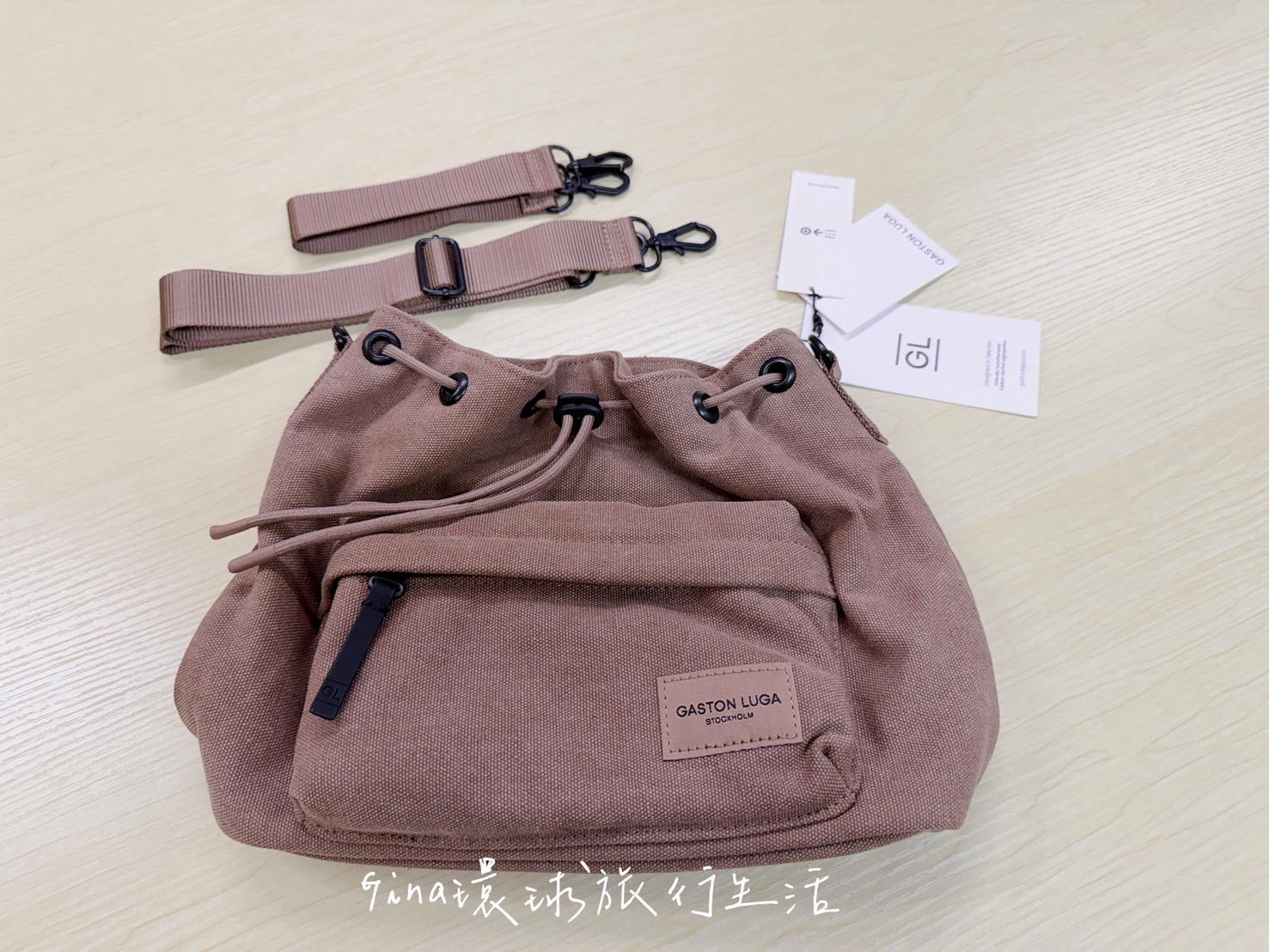 【GASTON LUGA包包優惠折扣碼】瑞典斯德哥爾摩背包品牌 Spläsh Bucket Crossbody水桶包、手機防水袋 玩水必備! @GINA環球旅行生活 【GASTON LUGA包包優惠折扣碼】瑞典斯德哥爾摩背包品牌 Spläsh Bucket Crossbody水桶包、手機防水袋 玩水必備! @GINA環球旅行生活