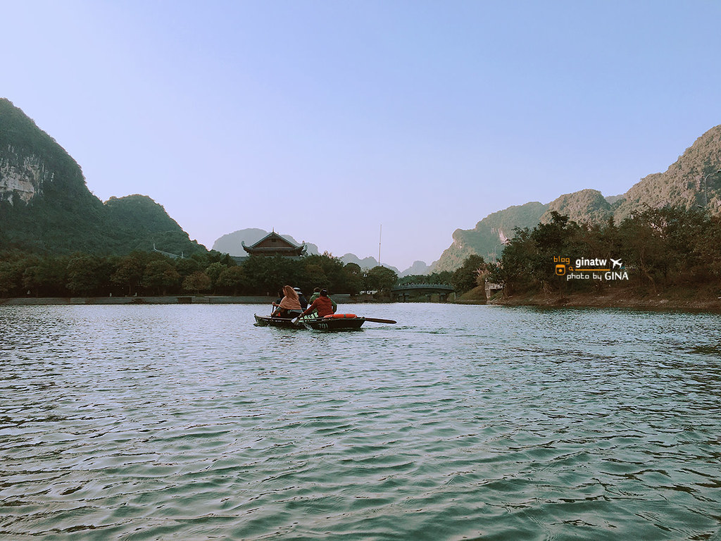 【越南自由行】河內北越仙境｜長安名勝群之旅(下)｜ 寧平（Ninh Binh） 陸龍灣/小下龍灣（長安湖渡船/ Ecotourism Trang An Boat Tour） 越南人外拍勝地 @GINA環球旅行生活