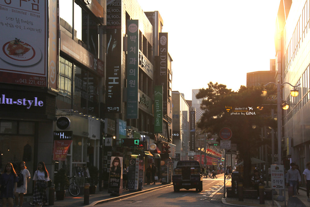【2023清州購物】城內路景點-城安街 最繁華的年輕人街道，來去逛街採買囉！ @GINA環球旅行生活