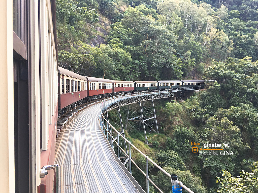 【凱恩斯景點】澳洲庫蘭達熱帶雨林｜2022庫蘭達小鎮、Skyrail纜車｜百年古老火車回凱恩斯車站 @GINA環球旅行生活
