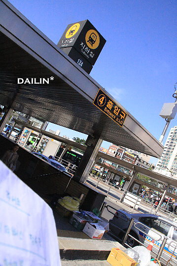【南怡島自由行】2011自助搭火車篇．便利商店覓食 @GINA環球旅行生活