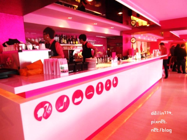 【台北東區下午茶】忠孝敦化之超夢幻芭比娃娃主題餐廳Barbie cafe @GINA環球旅行生活